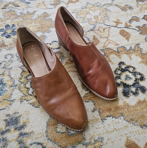Madewell Lucie Shoe in English Saddle - Picture 6 of 9